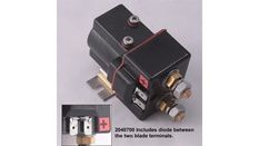 CONTACTOR